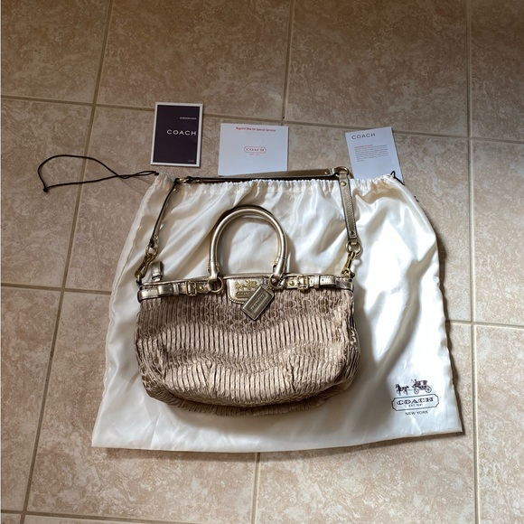 NWOT COACH SATCHEL HANDBAG - Picture 9 of 10